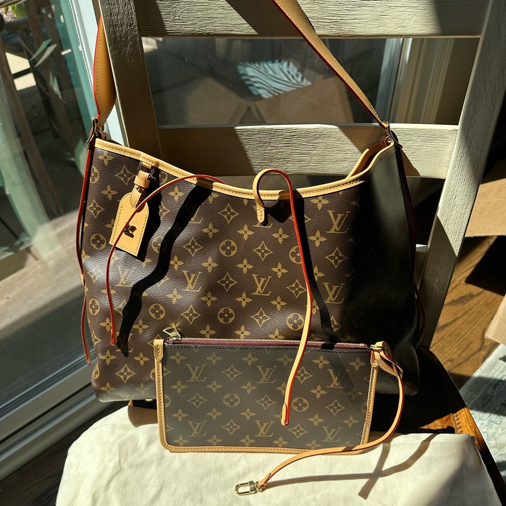 Louis Vuitton Carry All MM Monogram Shoulder Bag